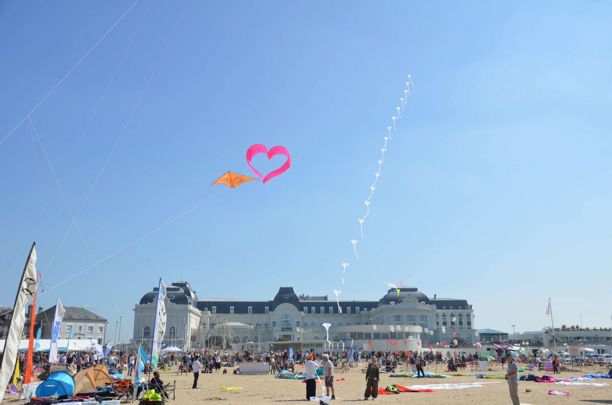 Cures Marines Trouville-sur-Mer - Queen of the Beaches